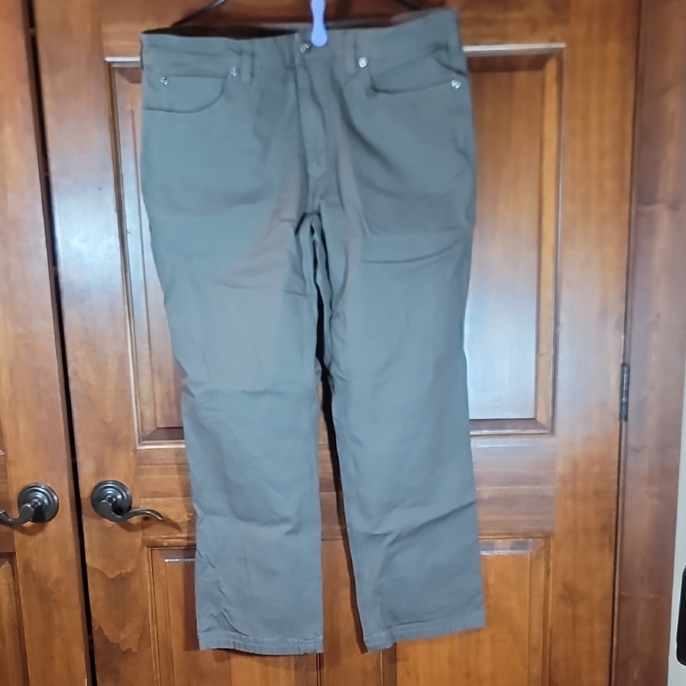Duluth Trading Co Flex Fire Hose Pants in Gray